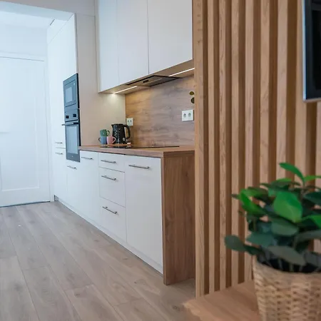Apartament Lowicka Дравско-Поморске